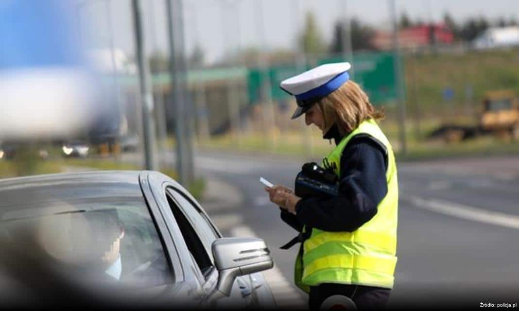 Interwencja policji w sprawie przemocy domowej w Gnieźnie